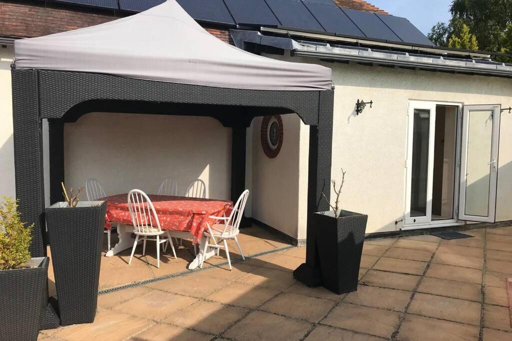 Alpaca Lodge Sittingbourne Εξωτερικό φωτογραφία